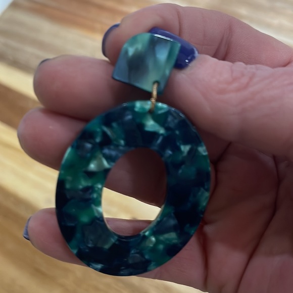 Bundle of earrings for summer! Pierced only. 1.5 to 2 inches. - Picture 2 of 5